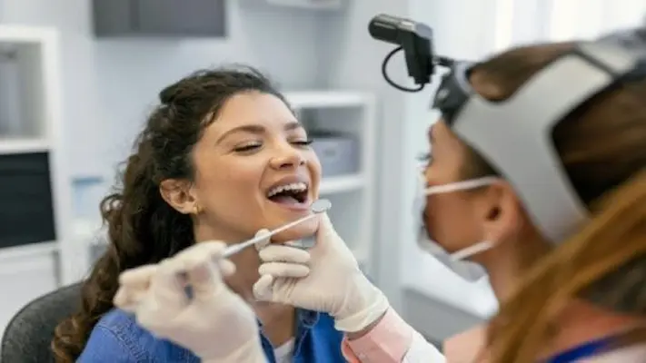 متى يكون التهاب اللوز خطيراً؟ متى يكون التهاب اللوز خطيراً؟