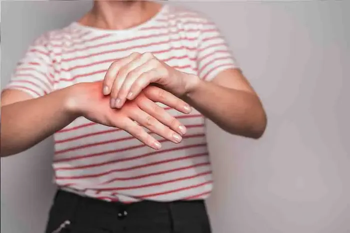 دليل شامل عن أعراض الروماتيزم عند الأطفال دليل شامل عن أعراض الروماتيزم عند الأطفال