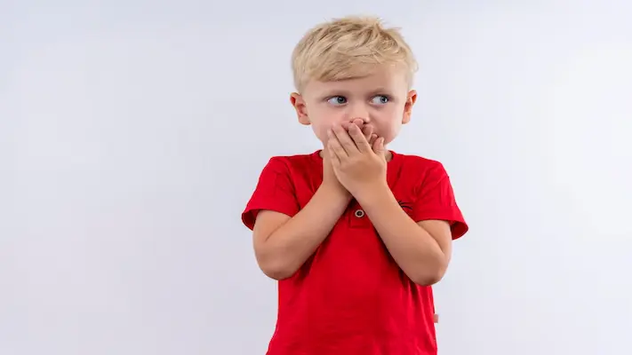 استفراغ بلغم للأطفال الأسباب والعلاج الآمن في المنزل استفراغ بلغم للأطفال الأسباب والعلاج الآمن في المنزل
