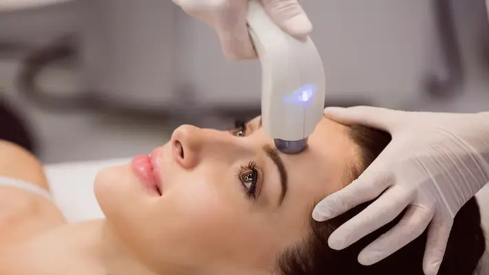 إليكِ تقنيات التجميل بالليزر ومميزاتها لبشرة ناعمة ونضرة إليكِ تقنيات التجميل بالليزر ومميزاتها لبشرة ناعمة ونضرة
