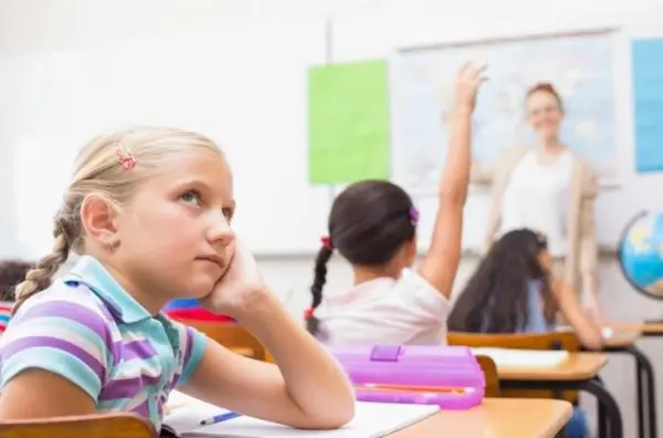 نقص الانتباه وفرط الحركة (ADHD) اضطراب شائع يؤثر على التركيز والسلوك نقص الانتباه وفرط الحركة (ADHD) اضطراب شائع يؤثر على التركيز والسلوك