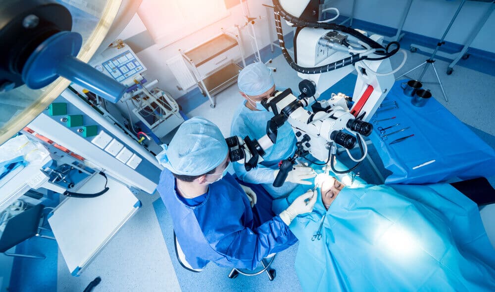 Brain Tumor Removal Surgery | Procedure, Risks & Recovery