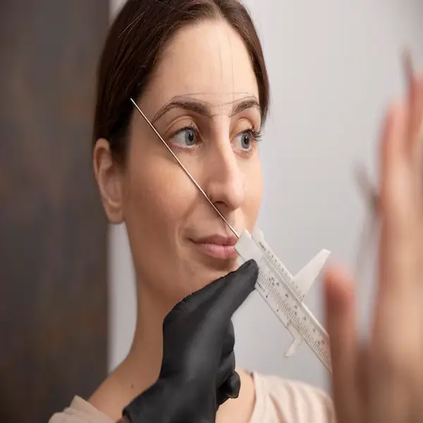 خيوط شد الوجه