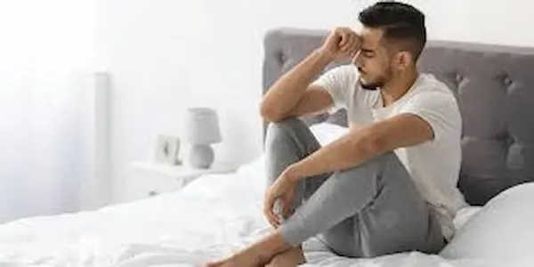 صغر حجم الخصيتين 